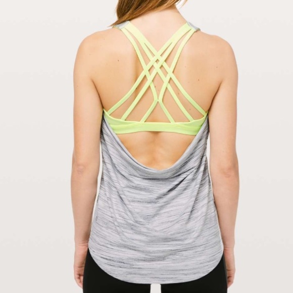 Lululemon Slay The Studio 2-In-1 Tank *Medium Support B/C Cup Size 8 - Picture 2 of 8
